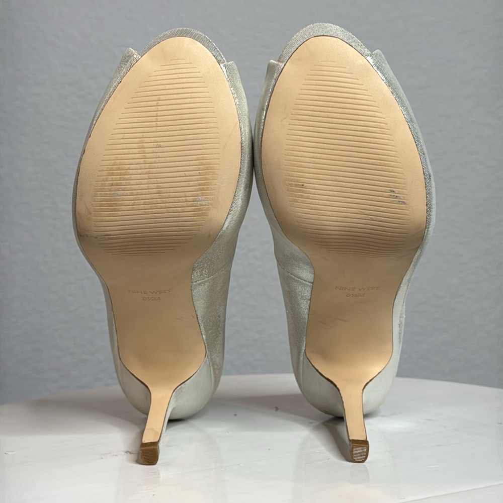 NINE WEST QTPIE METALLIC LEATHER PEEP TOE PLATFORM HEELS - Picture 12 of 15